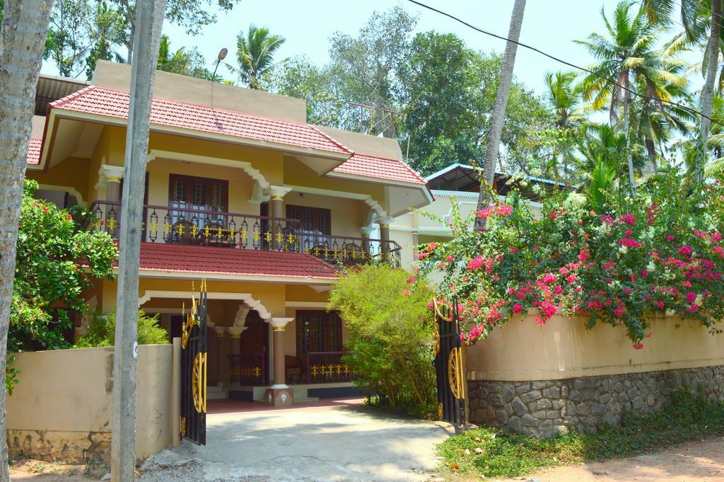 Ganesh Ayurveda Holiday Home Apartment コーバラム エクステリア 写真