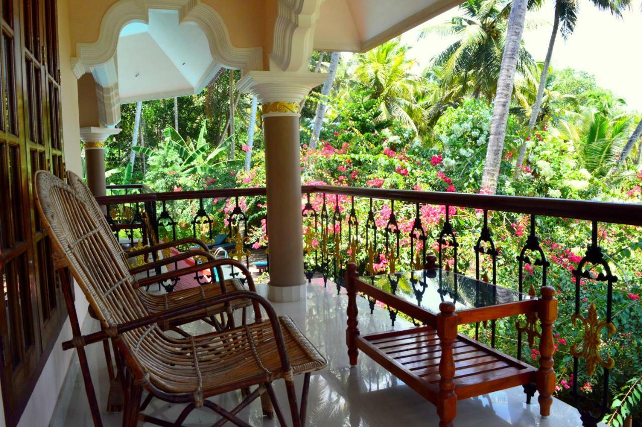 Ganesh Ayurveda Holiday Home Apartment コーバラム エクステリア 写真